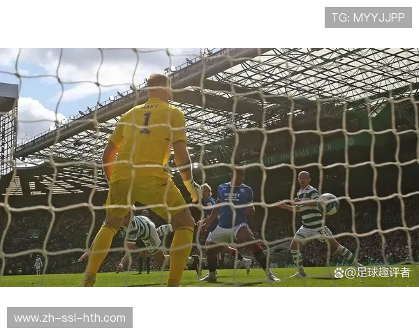 点球判罚瞬间:VAR介入改变比赛走向的180秒 点球判罚瞬间:VAR介入改变比赛走向的180秒